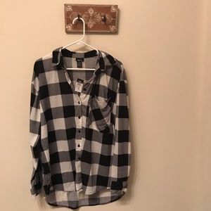 brand new, black & white plaid shirt from rue21